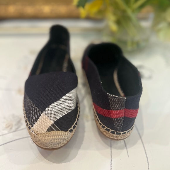 Burberry Navy Blue and White Espadrilles size 38.5 - Picture 8 of 9